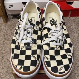 Era Stacked Vans